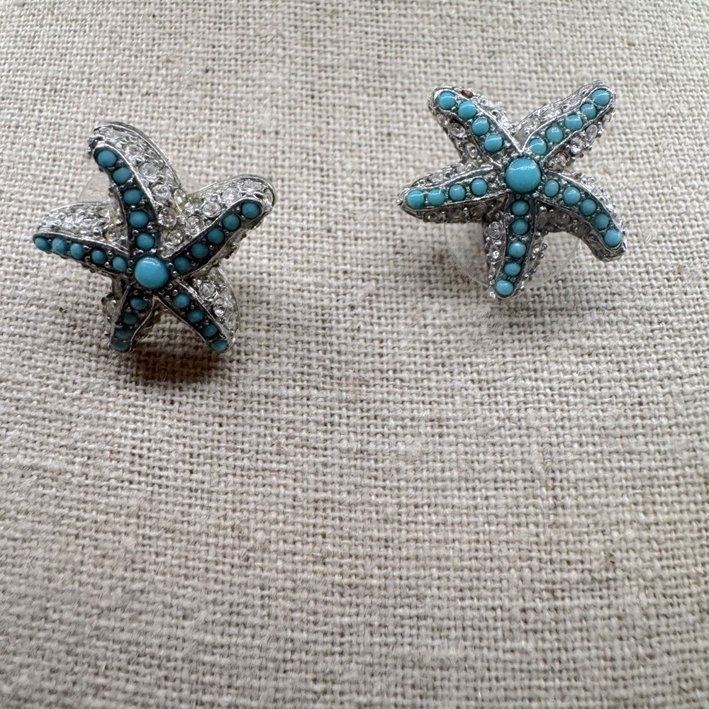 Stella and Dot turquoise and rhinestone starfish post earrings